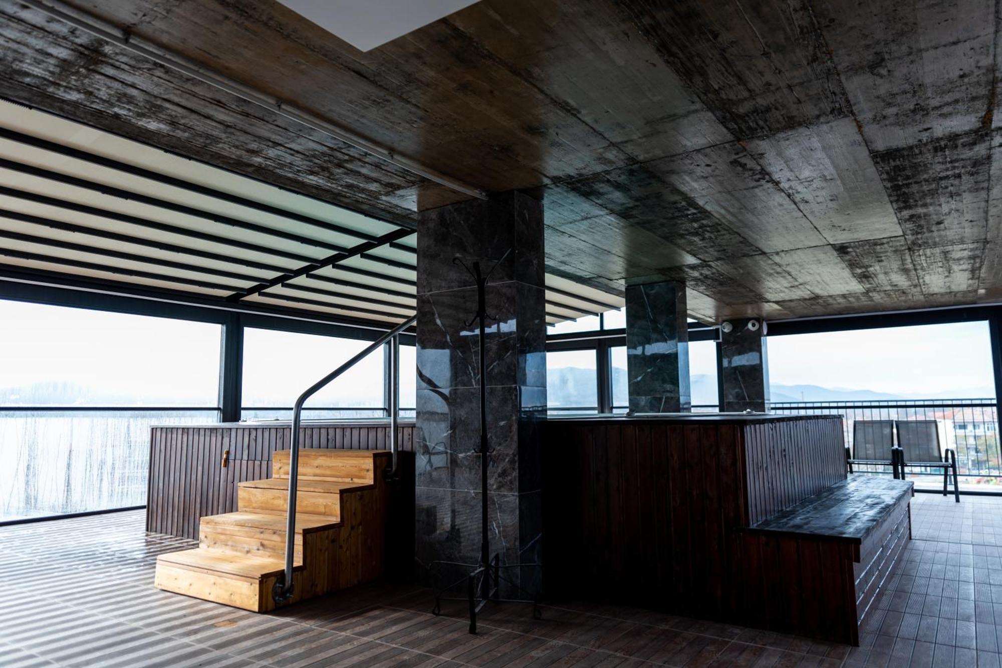 Hotel Royal Bath Banya  Bagian luar foto